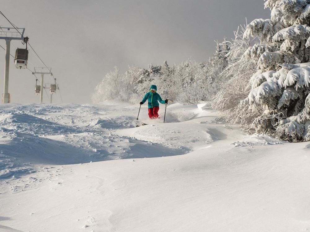 Liftline Lodge Stratton Mountain Exterior photo